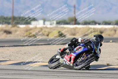 media/Nov-01-2025-CVMA (Sat) [[fc0f7531b8]]/Race 11-Amateur Supersport Open/